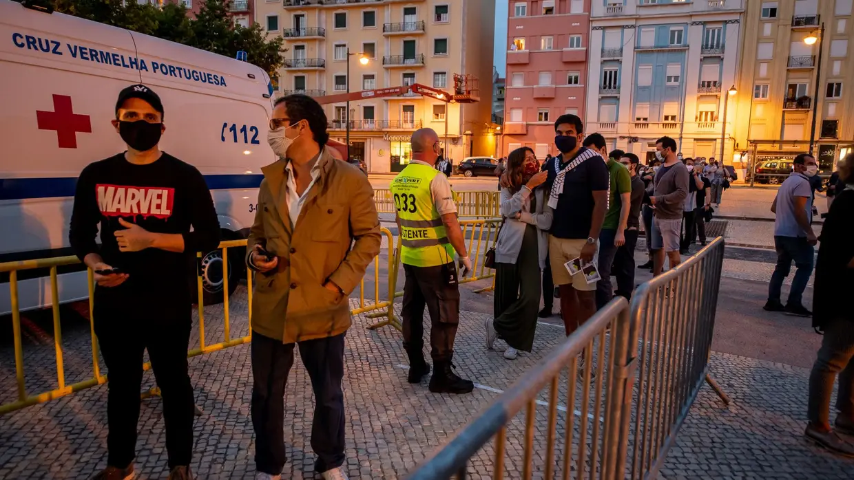 "Deixem o Pimba em Paz" - Bruno Nogueira e Manuela Azevedo no Campo Pequeno, Lisboa
