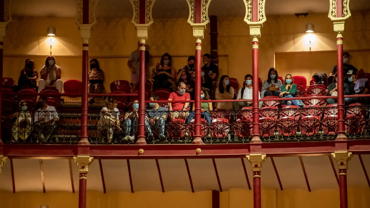 "Deixem o Pimba em Paz" - Bruno Nogueira e Manuela Azevedo no Campo Pequeno, Lisboa