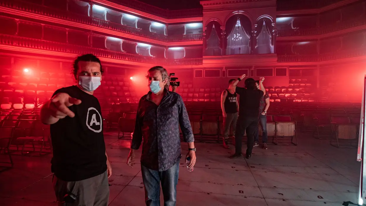 Desconectados - videoclip com participação de Jorge Palma, Wraygunn e Blind Zero