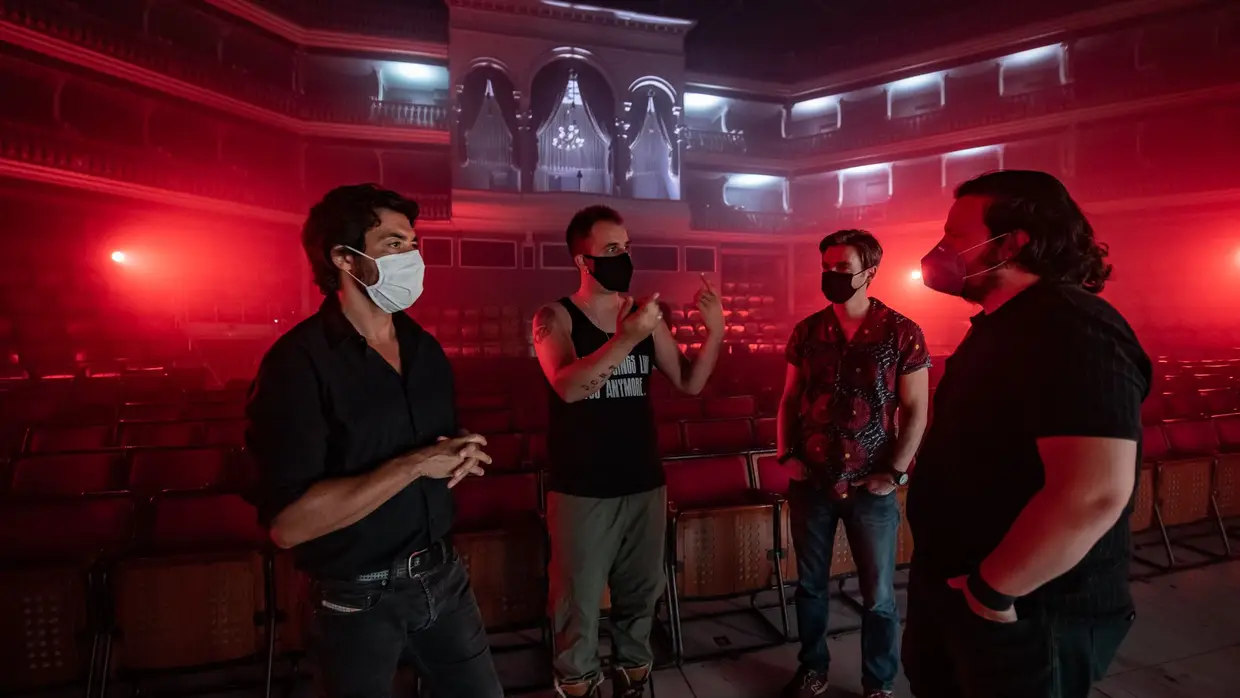 Desconectados - videoclip com participação de Jorge Palma, Wraygunn e Blind Zero