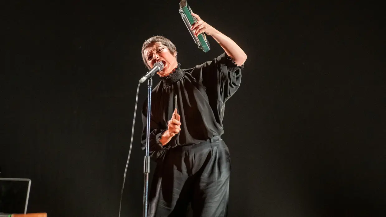Clã no Teatro Maria Matos, Lisboa