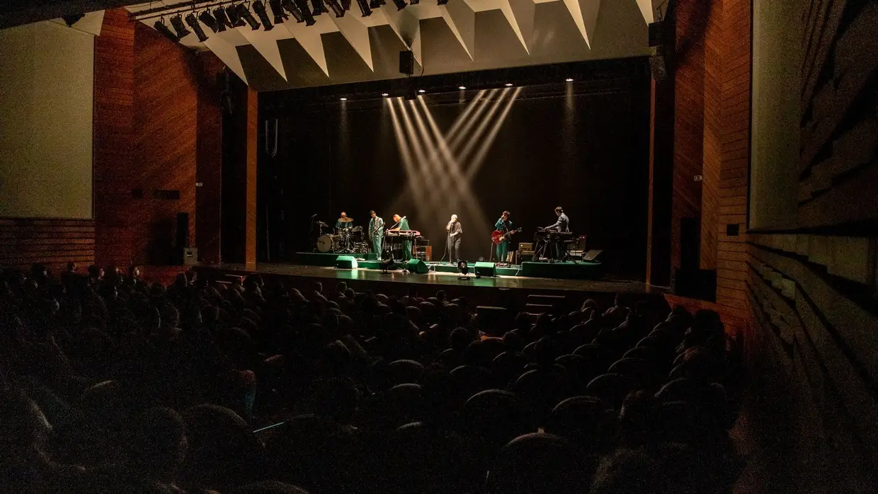 Clã no Teatro Maria Matos, Lisboa