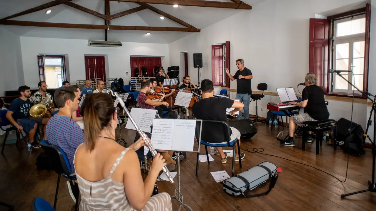 Ensaio para o concerto comemorativo do 70.º aniversário de Jorge Palma
