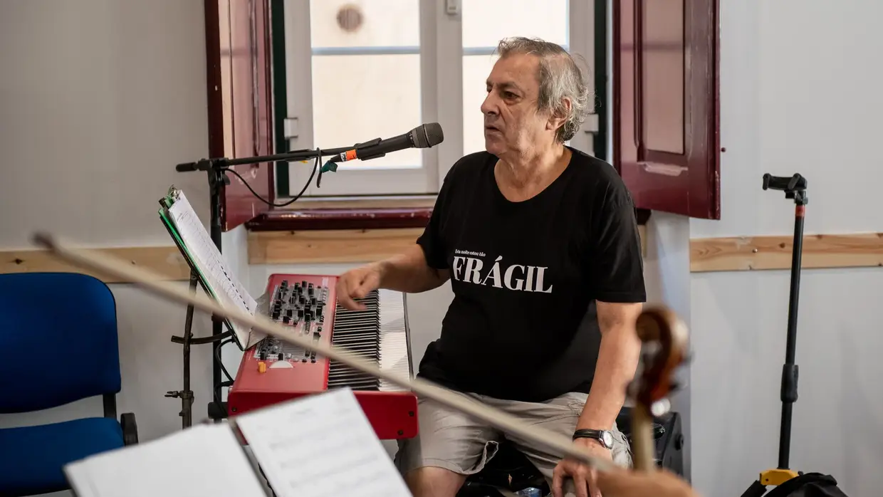 Ensaio para o concerto comemorativo do 70.º aniversário de Jorge Palma