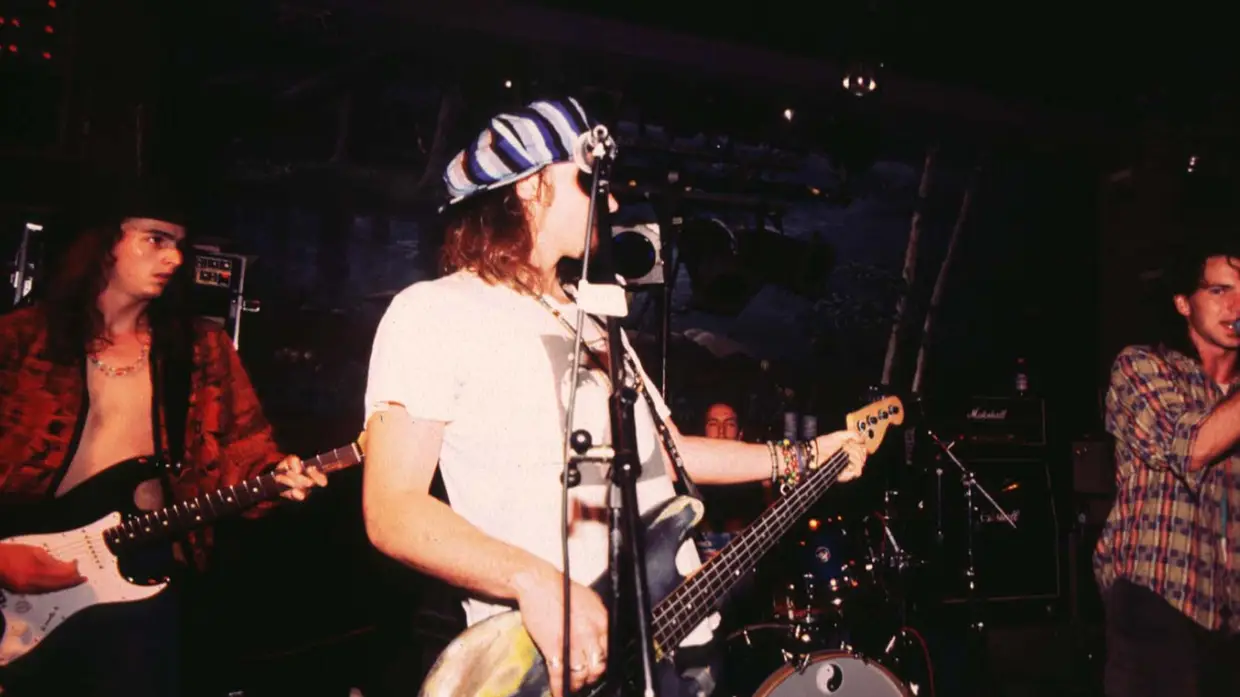 Pearl Jam 1990-92