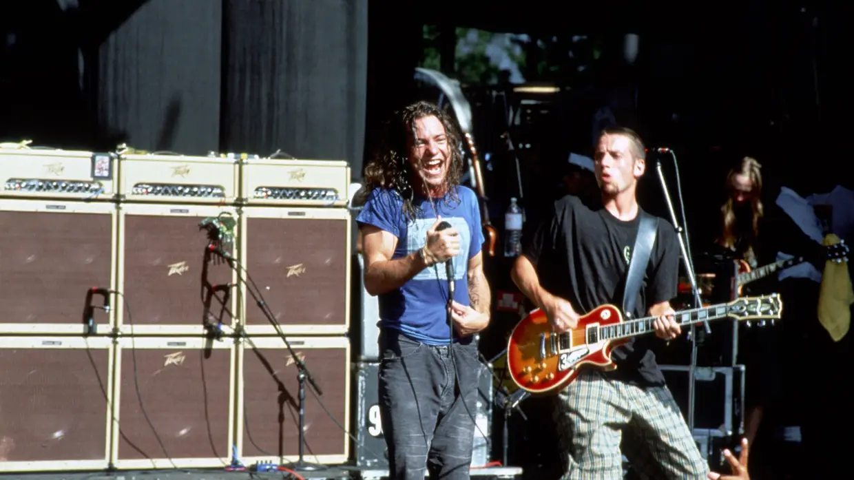 Pearl Jam 1990-92