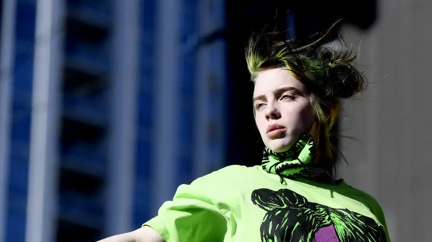 Tal como os Red Hot Chili Peppers, Billie Eilish chegou a estar confirmada no NOS Alive cancelado pela pandemia. Com o novo "Happier Than Ever" ainda fresco, os fãs quererão voltar a vê-la, depois da estreia no nosso país, em 2019.