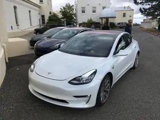Fotos publicadas pelo utilizador do Reddit inamachineshop: http://imgur.com/a/zhvq8