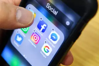 Co-fundador do WhatsApp encoraja utilizadores a apagar perfis do Facebook