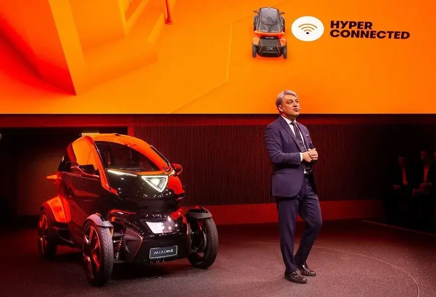 O Seat Minimó vai ter um sistema de inteligência artificial desenvolvido pela IBM que sugere rotas aos condutores.