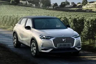 DS 3 Crossback E-Tense aposta na velocidade de carregamento e na tecnologia a bordo