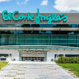 El Corte Inglés prepara saída voluntária de 3000 funcionários. É a maior reestruturação da história da empresa