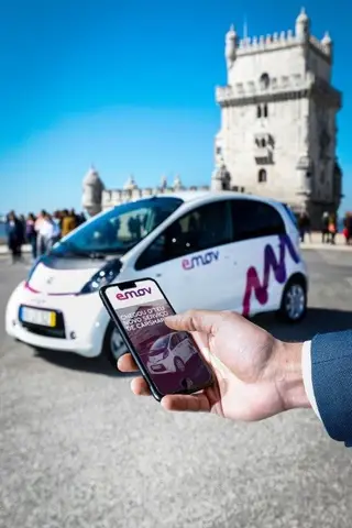 Aplicação para telemóvel permite localizar e alugar carros eléctricos em Lisboa