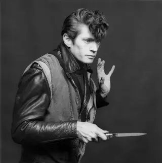 Robert Mapllethorpe, "Self Portrait", 1983