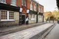 Há uma rua em Londres calcetada com restos de mármore português