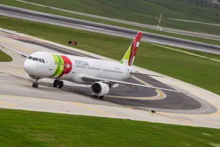 A TAP deu uma ajuda ao crescimento do investimento no primeiro trimestre. A transportadora iniciou o aumento da frota este ano através de contratos de locação operacional, o que equivale a um investimento <span class="creditofoto">Foto Luís Barra</span>