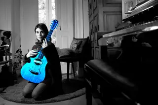 Rita Redshoes: “A beleza não ajudou. Viam-me apenas como menina bonita a cantar. E eu tenho um lado bastante masculino”