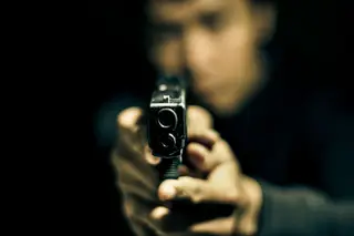 Hackers, assassinos, burlões e traficantes: os 10 casos de 2019 que davam um filme (ou um romance policial)