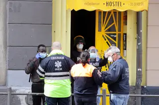 Covid-19. SEF ainda procura seis migrantes do hostel de Lisboa