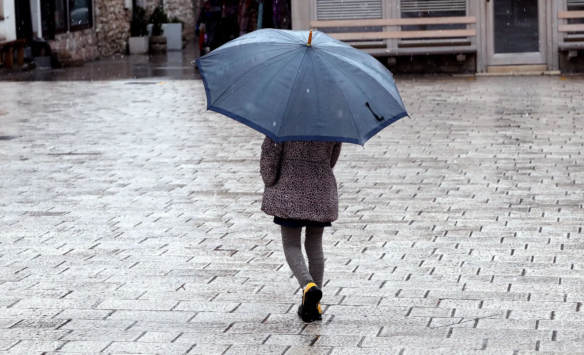 Quatro distritos do continente sob aviso amarelo devido à chuva Expresso