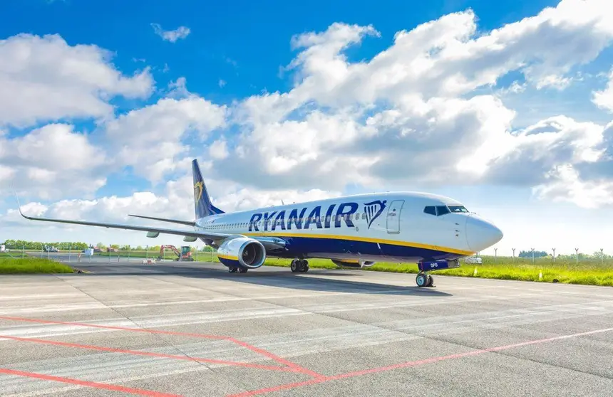 Expresso Ryanair reforça frota 200 aviões até 2027 e 30 vão