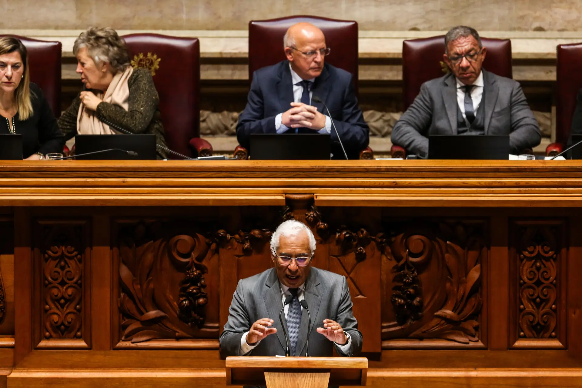 O Que A Tica Republicana Esquerda E Direita Concordam Que Vai Al M