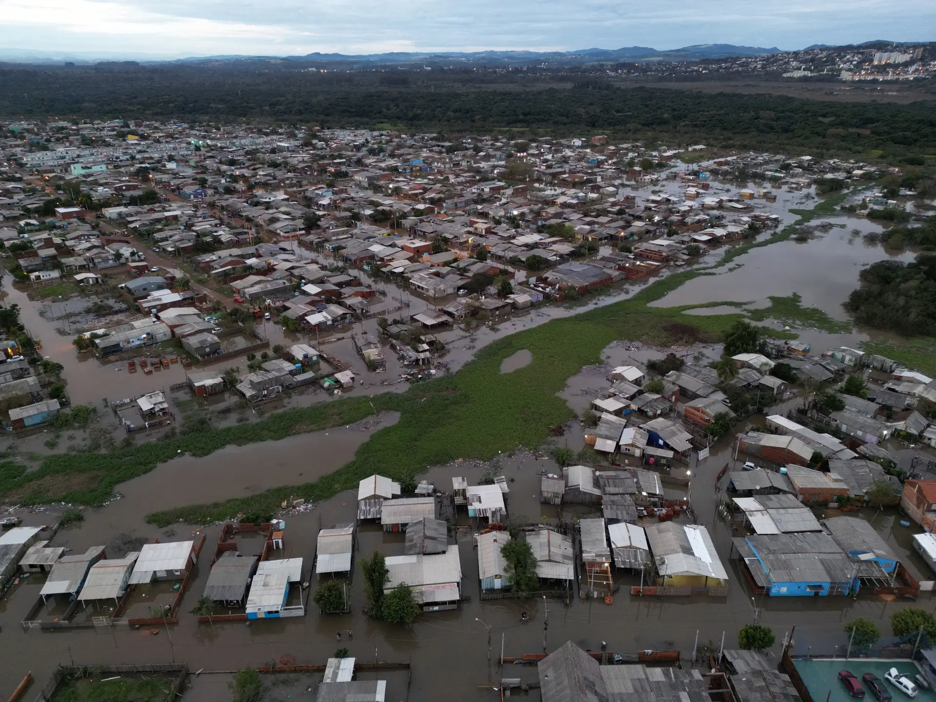 Do Brasil Ao Nepal Ciclones Ondas De Calor E Chuvas Fortes Fazem