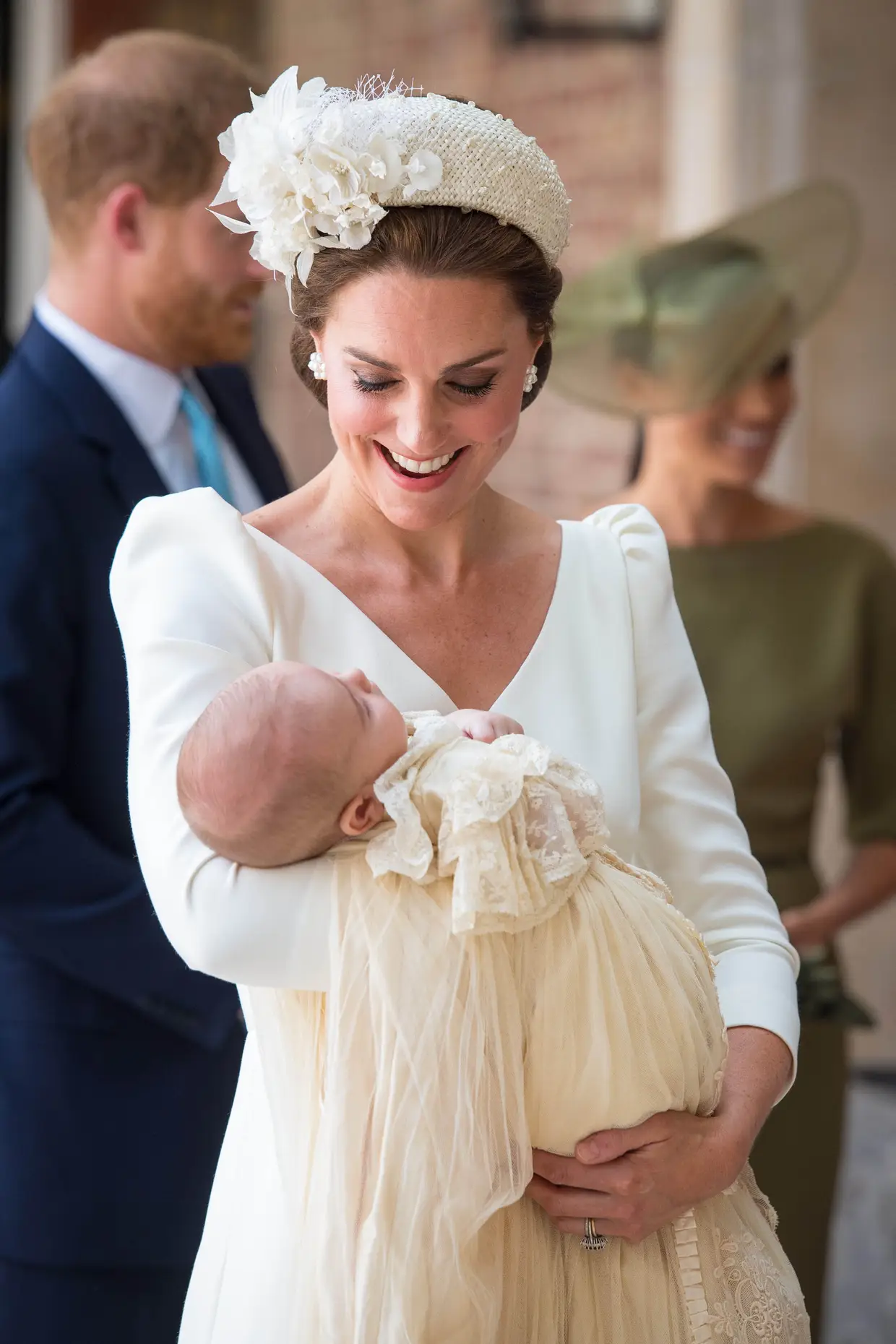 Kate Middleton com o filho mais novo, Louis