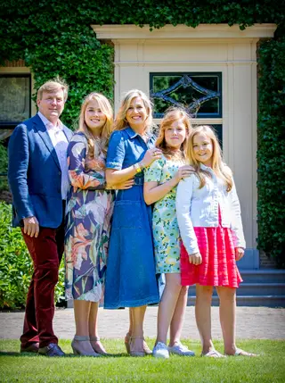 Reis da Holanda com as filhas, Amalia, Alexia e Ariane