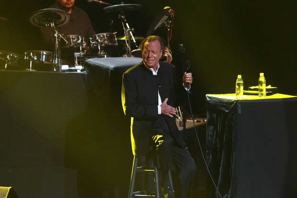 Julio Iglesias