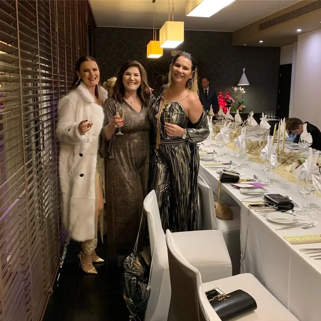 Dolores Aveiro com as filhas, Elma e Katia Aveiro