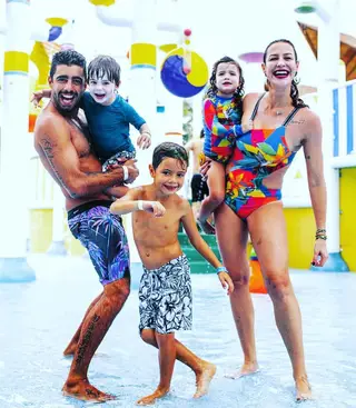 Luana Piovani e a família