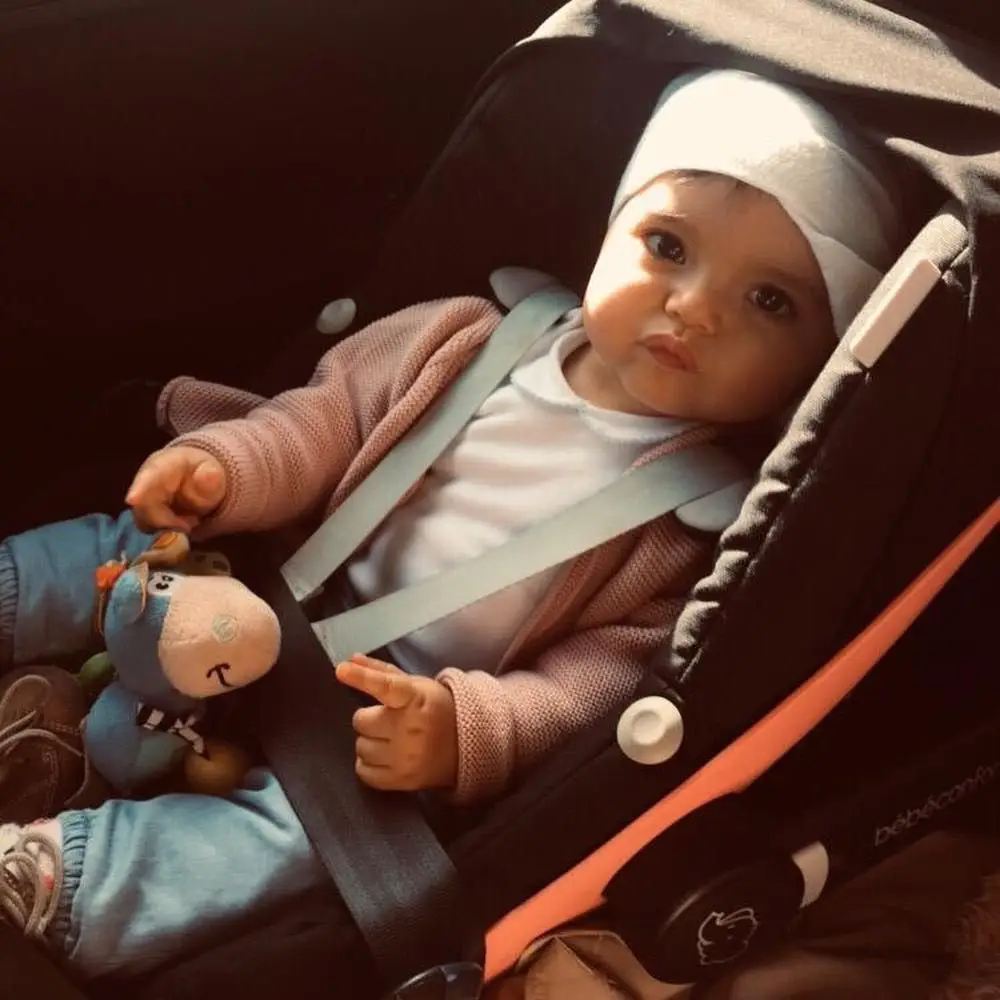 Alice, filha de Inês