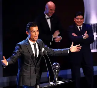 Cristiano Ronaldo e Diego Maradona