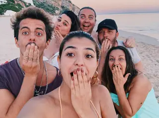Bárbara Bandeira, o namorado, Kasha, o pai, Rui Bandeira, e a mãe, Siara Holanda