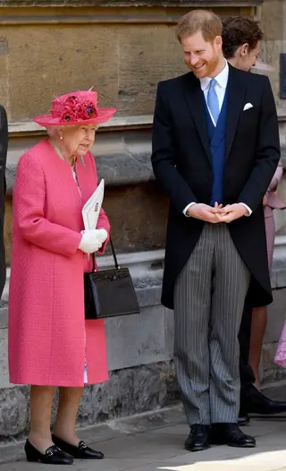 Rainha Isabel II e príncipe Harry