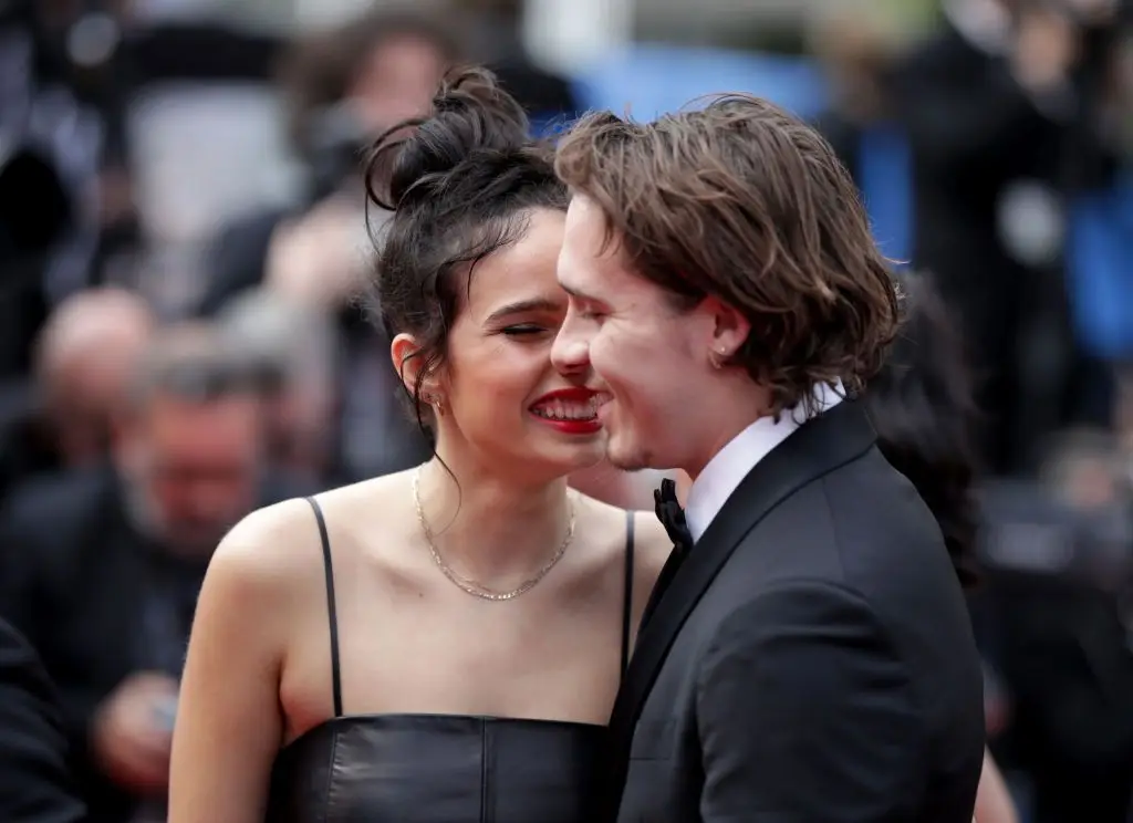 Hana Cross e Brooklin Beckham