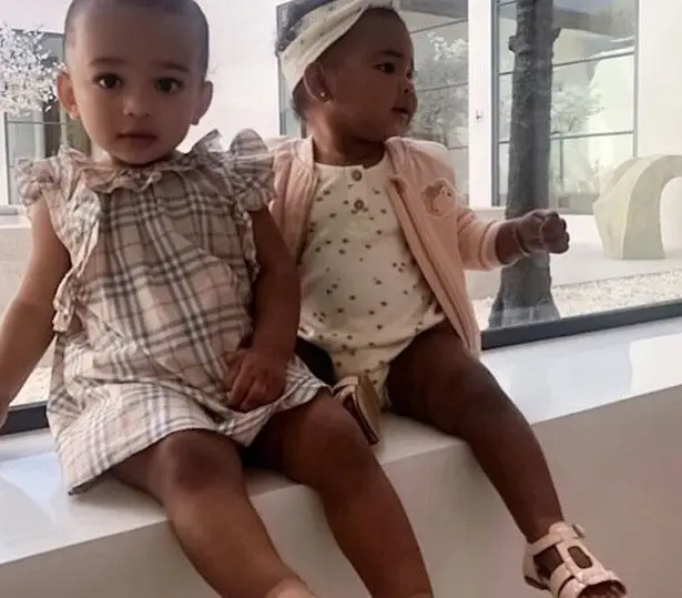 Chicago West e True Thompson