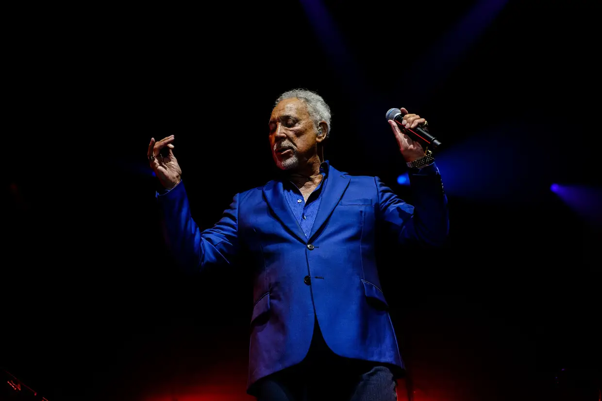 Tom Jones