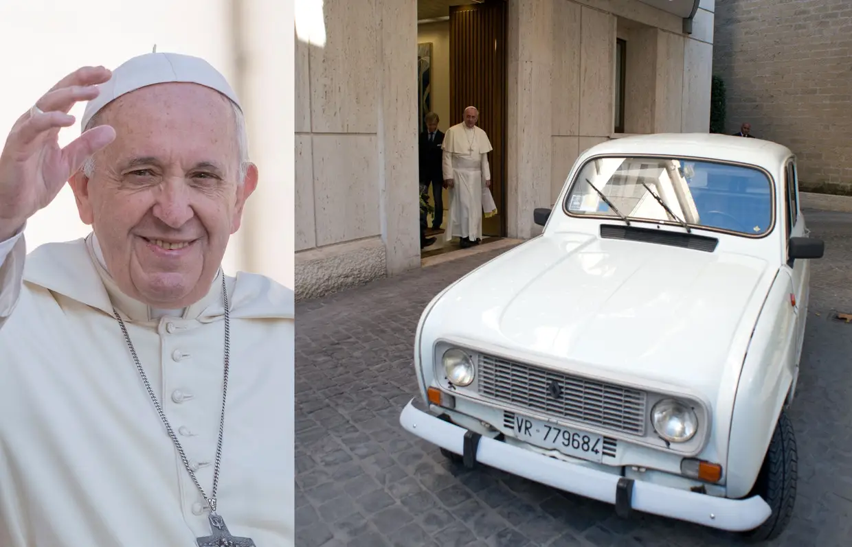 Papa Francisco com o Renault 4L