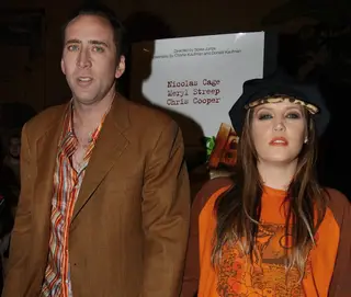 Nicolas Cage e Lisa Marie Presley, em 2002
