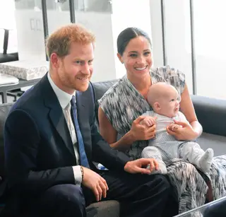 Harry e Meghan com o filho, Archie