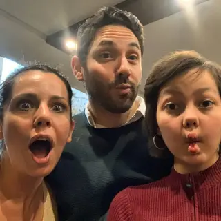 Sara Norte com a irmã, Beatriz, e o pai desta, Paulo