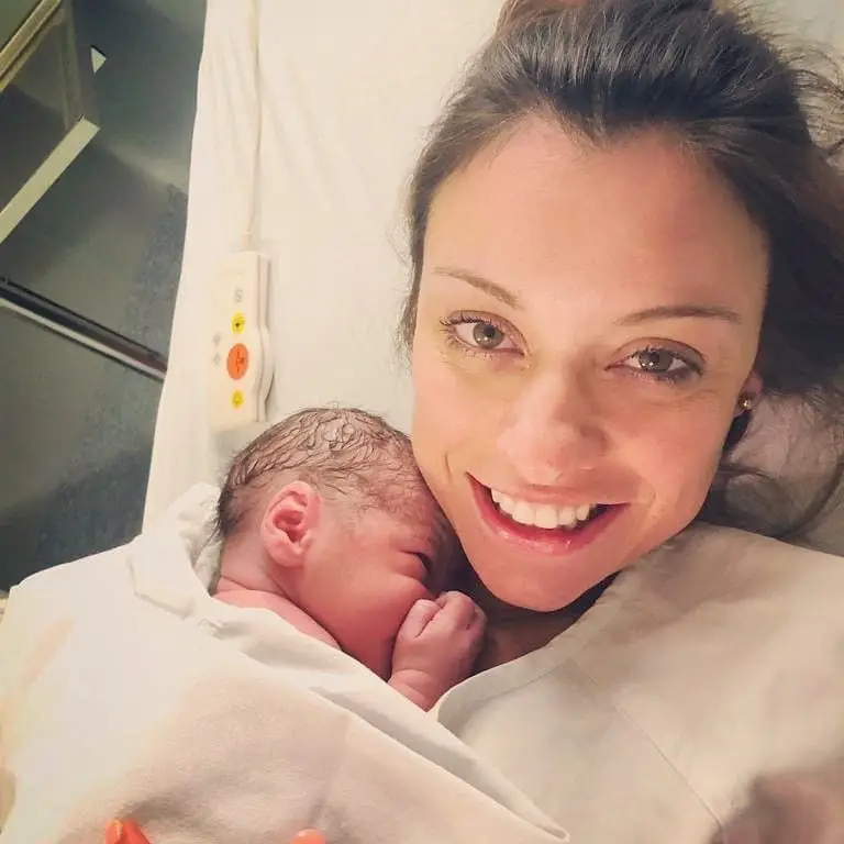 Vera Fernandes foi mãe pela segunda vez. Deu as boas-vindas a um menino, Henrique