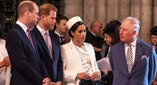 William, Harry, Meghan Markle e Carlos de Inglaterra