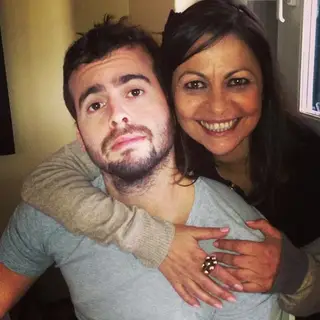 João Manzarra com a mãe, Célia Bastos