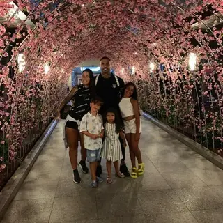Ricardo Quaresma com a mulher e os três filhos