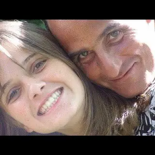 Carolina Deslandes com o pai