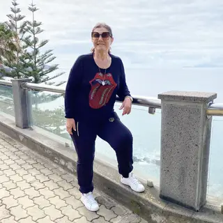 Dolores Aveiro