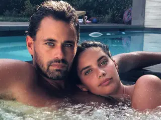 Oliver Ripley e Sara Matos